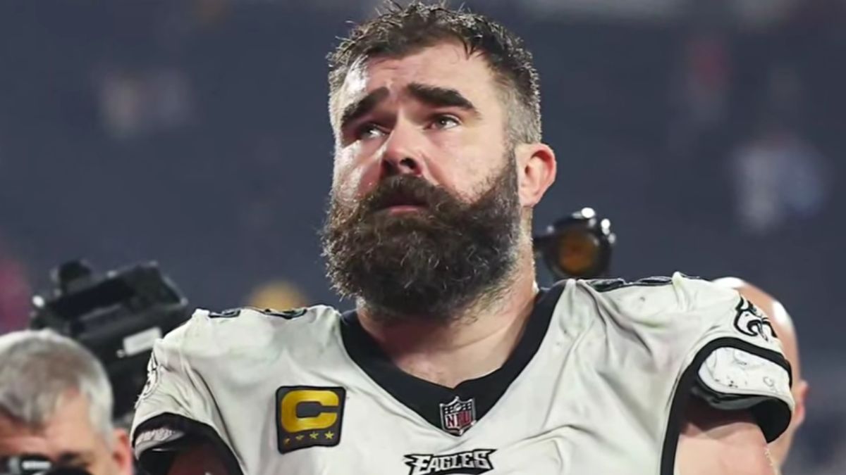 Jason Kelce Is Unrecognizable Without a Beard in Resurfaced Photos